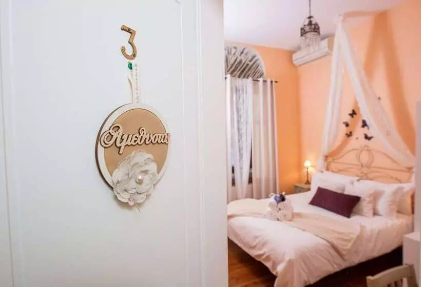 Hotelli Archontiko Argyro