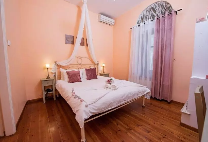 Hotelli Archontiko Argyro