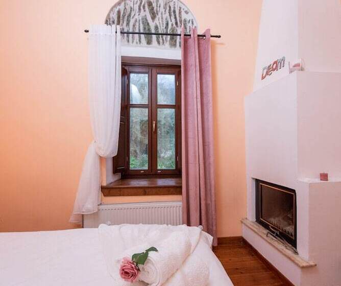 酒店 Archontiko Argyro