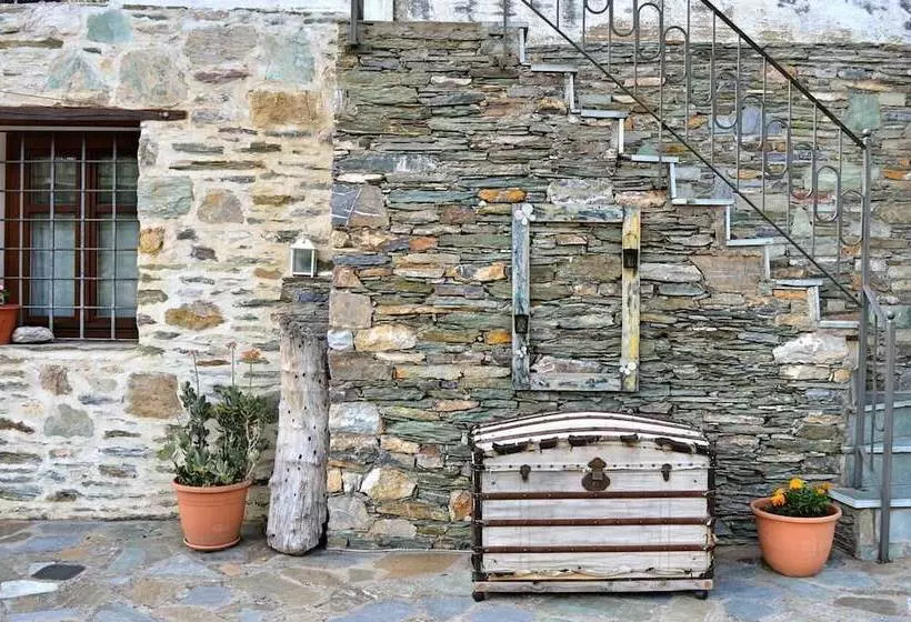 Hotelli Archontiko Argyro