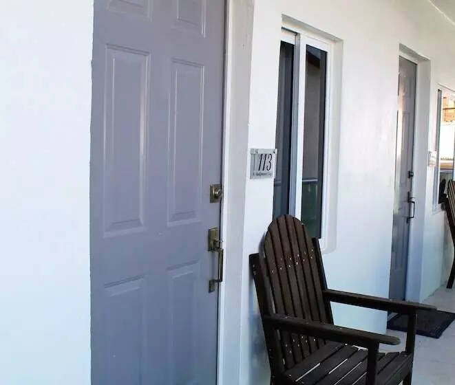 Hotelli Barefoot Caye Caulker