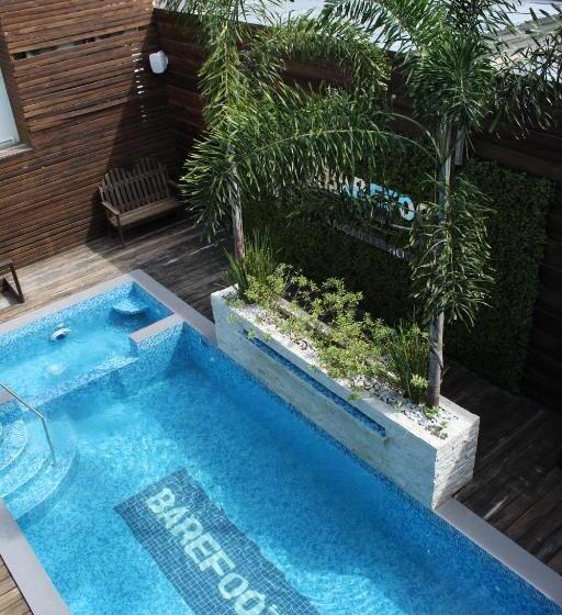 هتل Barefoot Caye Caulker