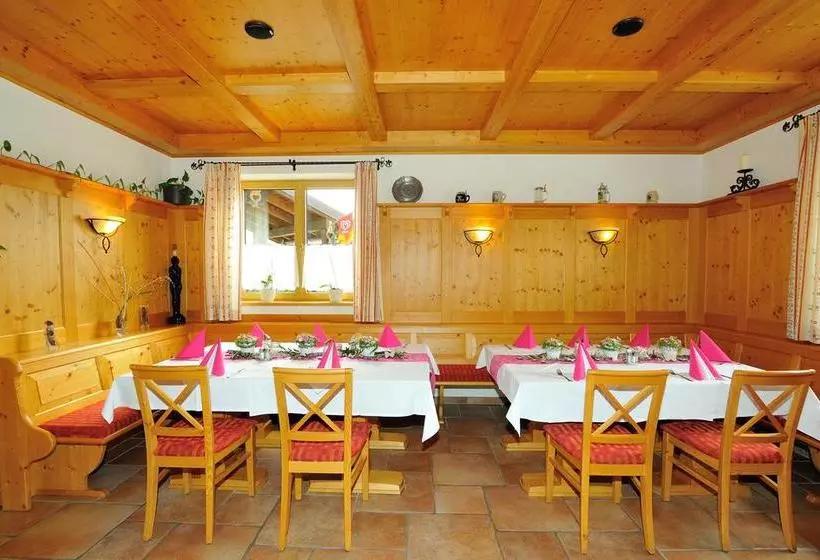 ホテル Berggasthof Schwaighofwirt