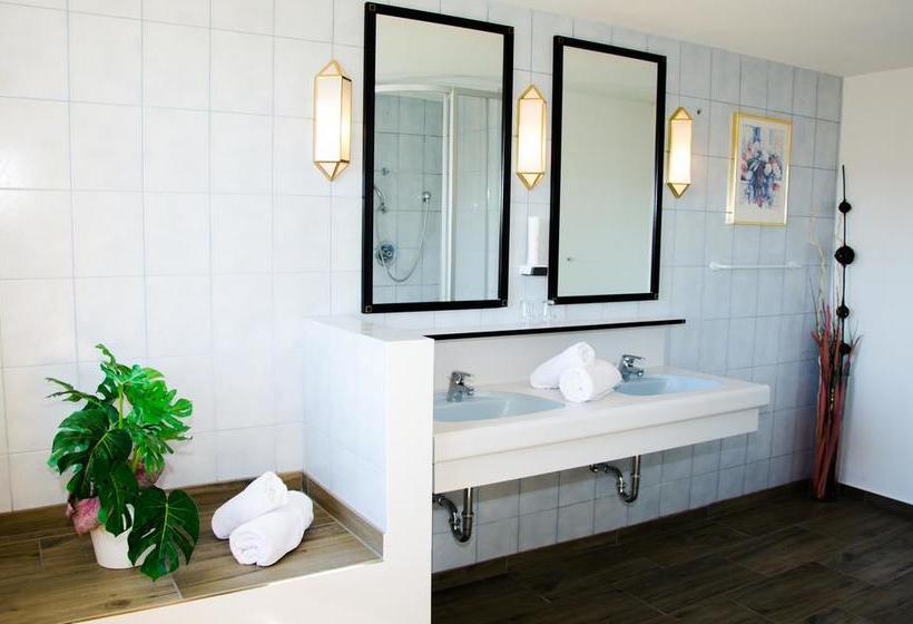 Hotelli Berggasthof Schwaighofwirt