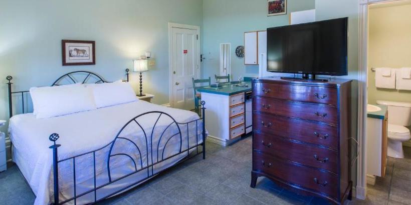 هتل Chipman Hill Suites - 9 Chipman Hill