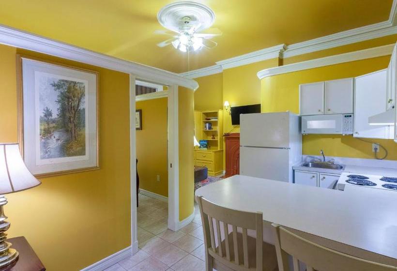 هتل Chipman Hill Suites - 9 Chipman Hill