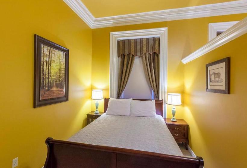 هتل Chipman Hill Suites - 9 Chipman Hill