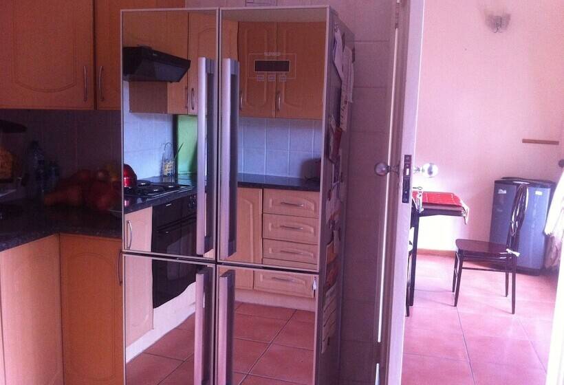 هتل Dihate Guest House