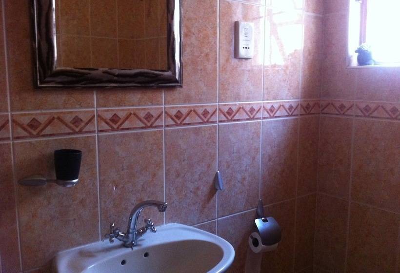 هتل Dihate Guest House