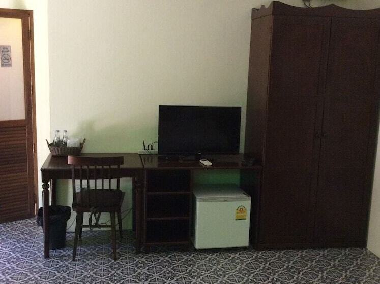 בית מלון כפרי Excellence Villas & Hostel