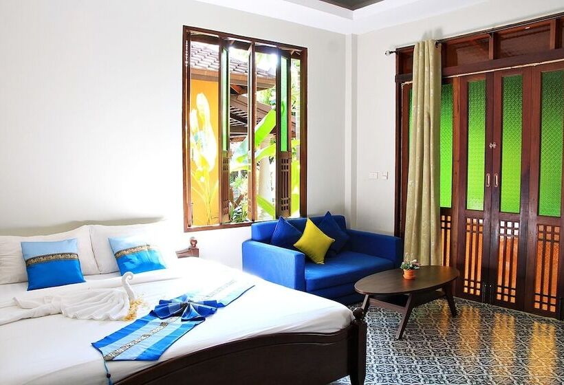 בית מלון כפרי Excellence Villas & Hostel