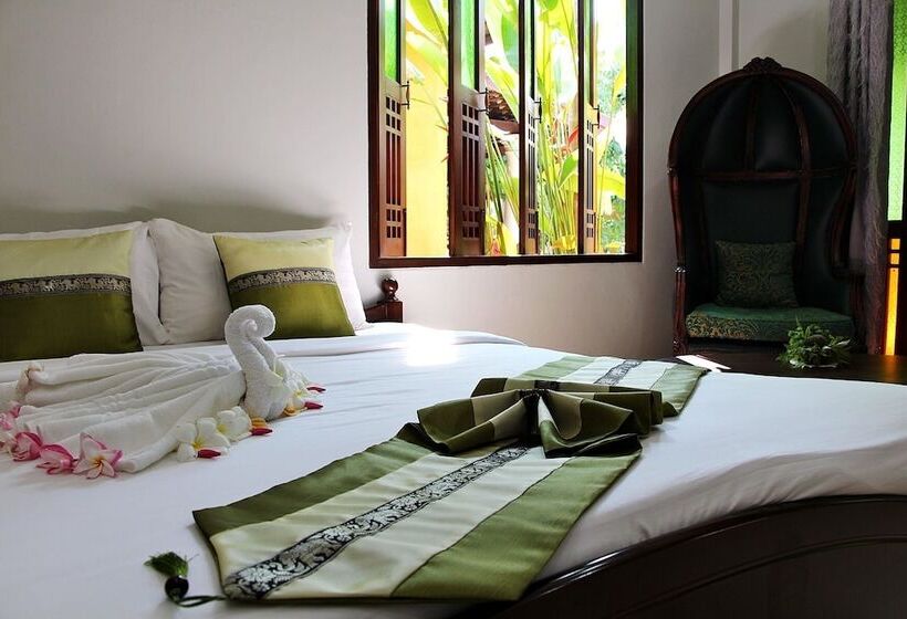 בית מלון כפרי Excellence Villas & Hostel