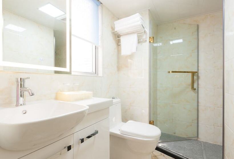 Hotel Guangzhou Compass