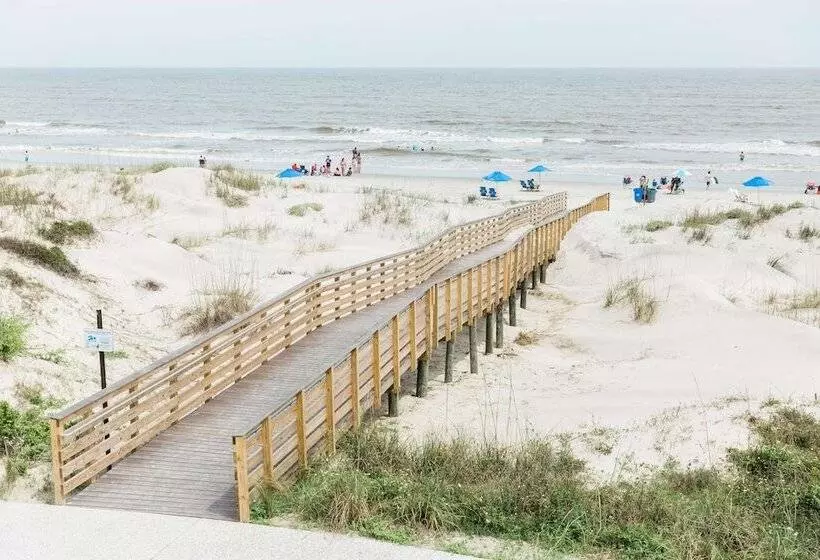 Hotelli Jekyll Ocean Club Resort