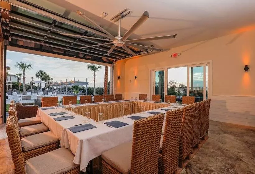 Hotelli Jekyll Ocean Club Resort