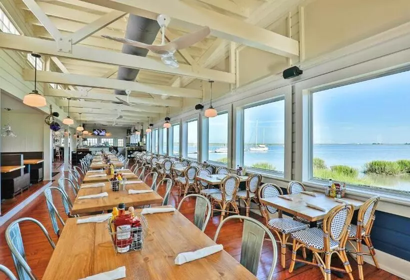 Hotelli Jekyll Ocean Club Resort