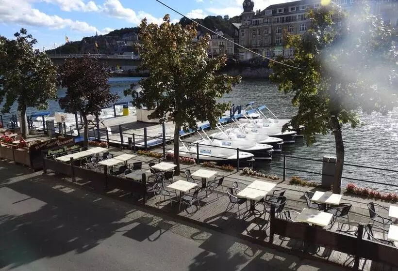 Hotelli Les Voisins De Mr Sax