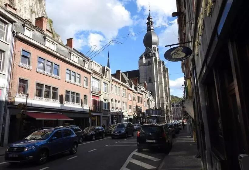 Hotelli Les Voisins De Mr Sax