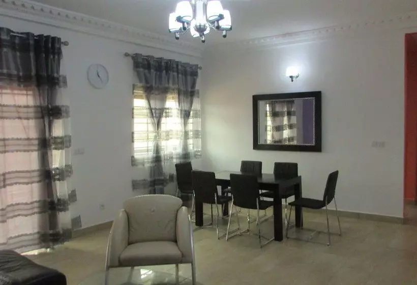 Hotelli Newland Sarl