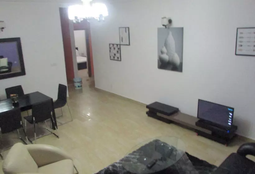 Hotelli Newland Sarl