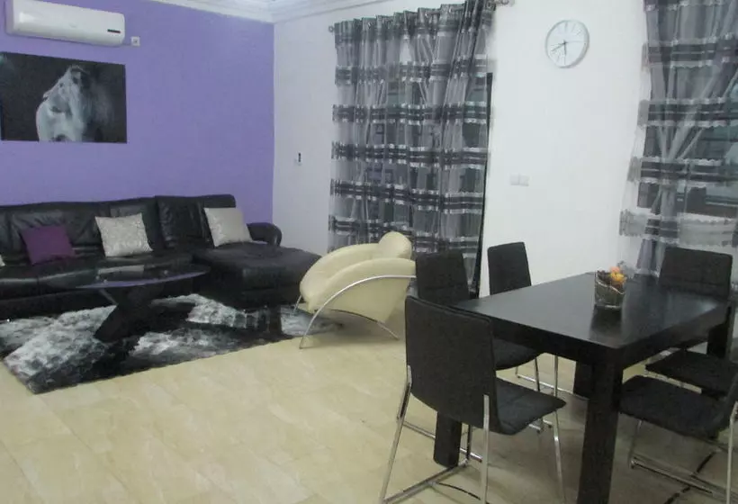 Hotelli Newland Sarl