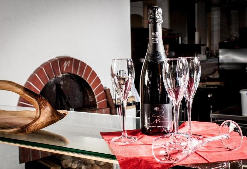 Отель Pension Kreuzjoch