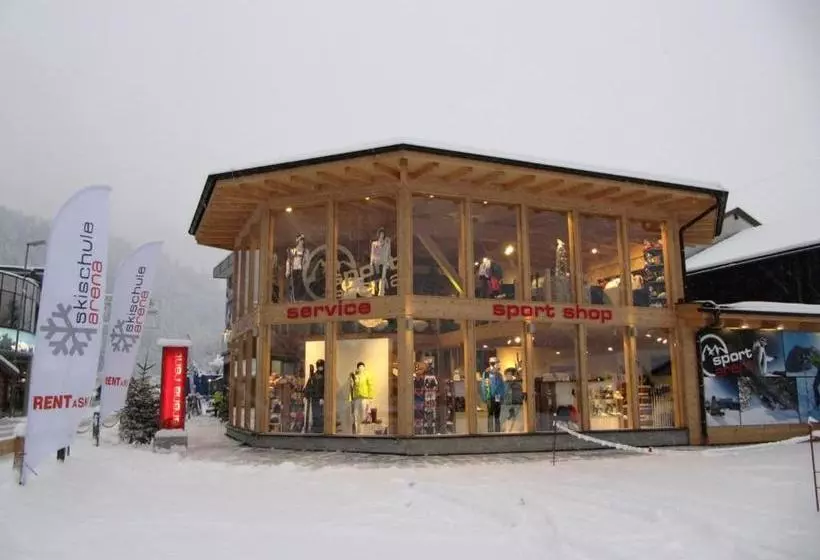 Hotelli Pension Kreuzjoch