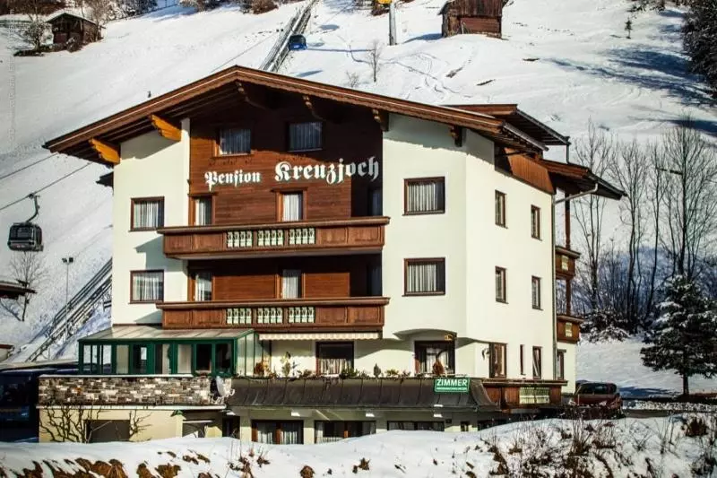 Hotelli Pension Kreuzjoch