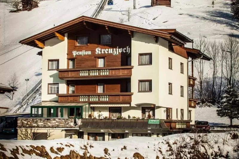 Hotelli Pension Kreuzjoch