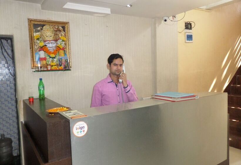 هتل Pratham Executive