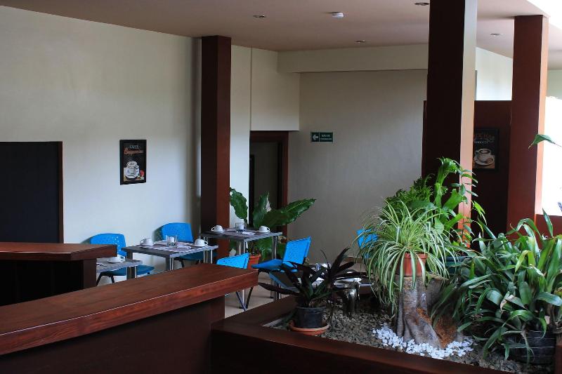 ホテル All Days Inn And Out