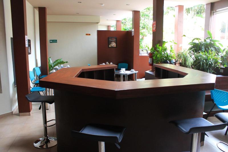 ホテル All Days Inn And Out