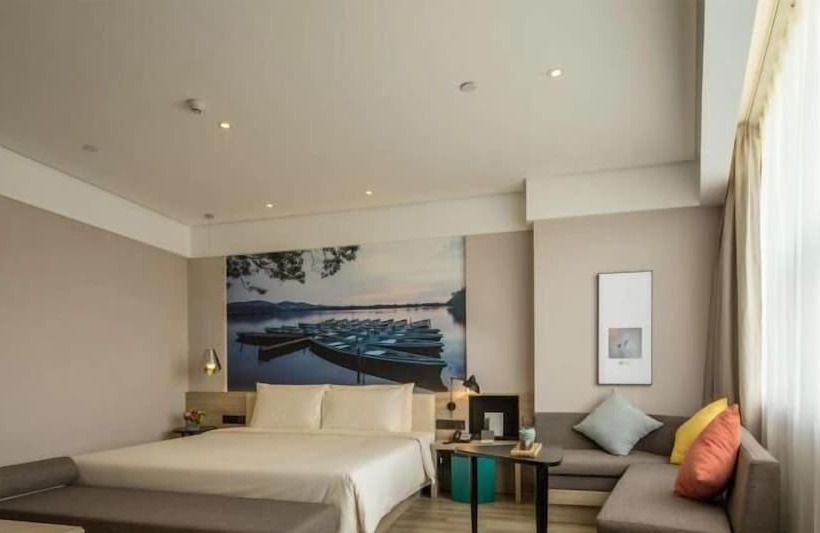 Atour Hotel Hangzhou Xiaoshan Peoples Square