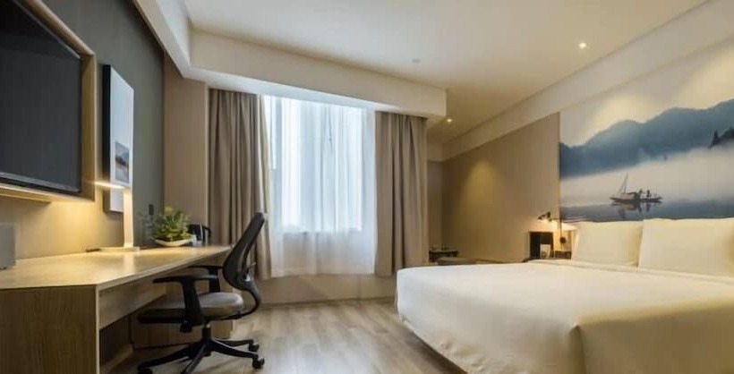 Atour Hotel Hangzhou Xiaoshan Peoples Square