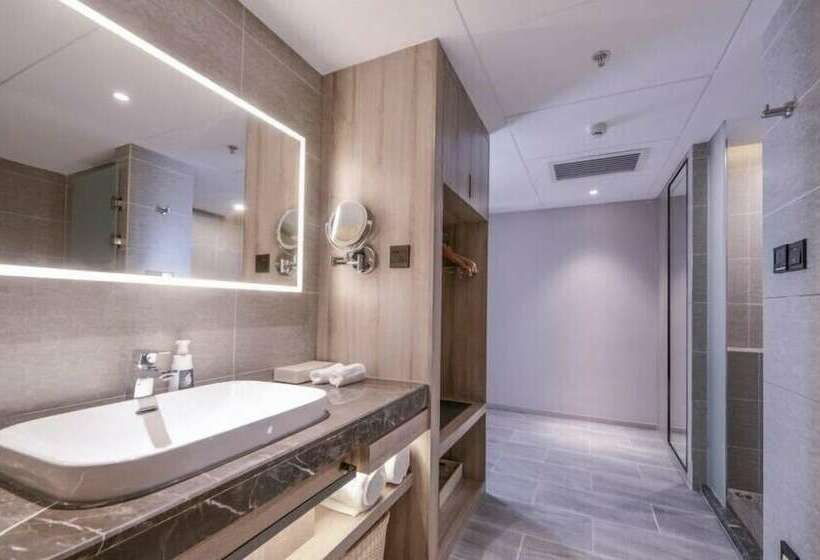 Atour Hotel Hangzhou Xiaoshan Peoples Square