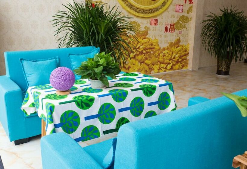 فندق Emeishan Hongzhao