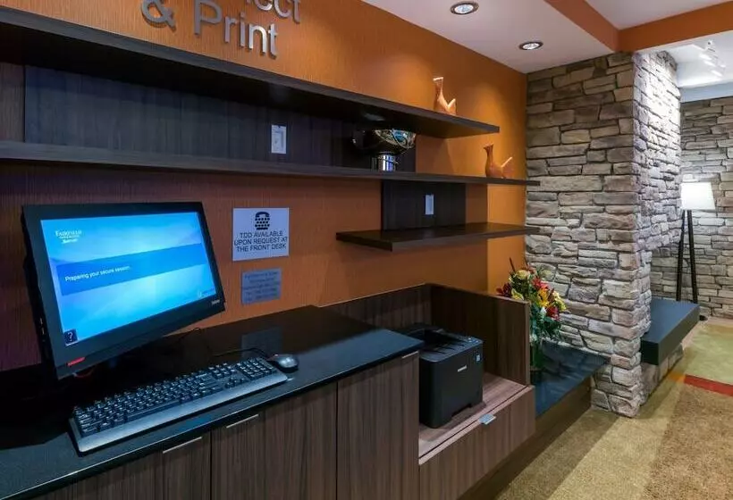 ホテル Fairfield Inn & Suites By Marriott Boston Marlborough/apex Center
