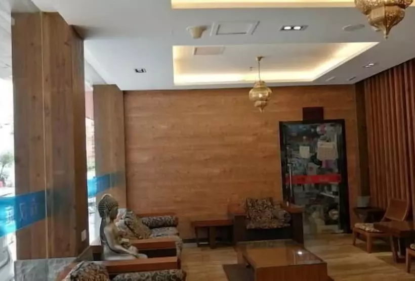 Hotelli Hanting Express Yangshuo West Street