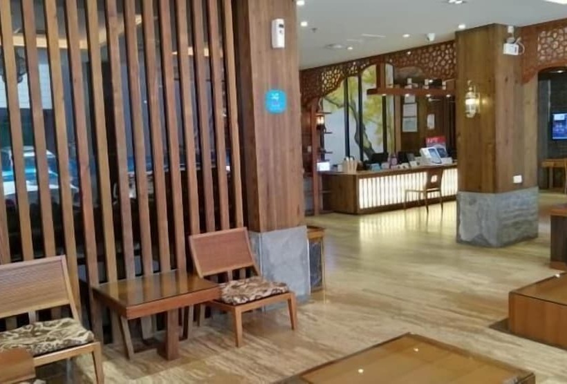 בית מלון כפרי Hanting Express Yangshuo West Street