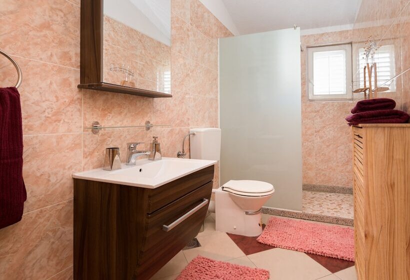 酒店 Hostel šakić