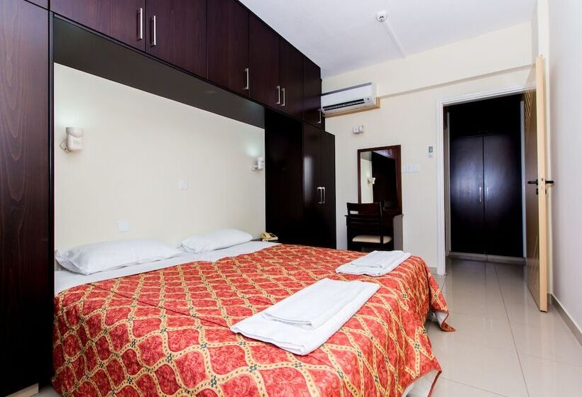 هتل Kama Lifestyle Apartments