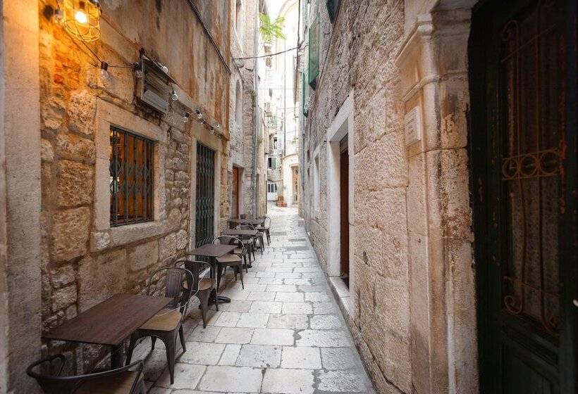 Hotel Luxury Rooms Bajamonti