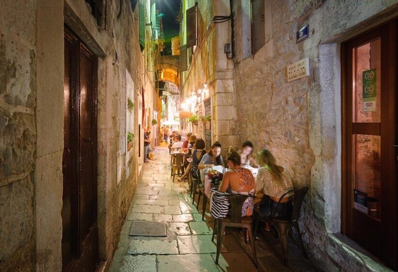 Hotel Luxury Rooms Bajamonti