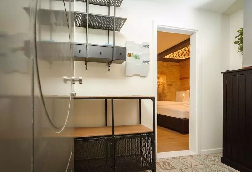 هتل Luxury Rooms Bajamonti