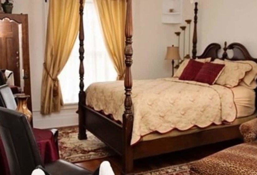 فندق Michael's Mansion