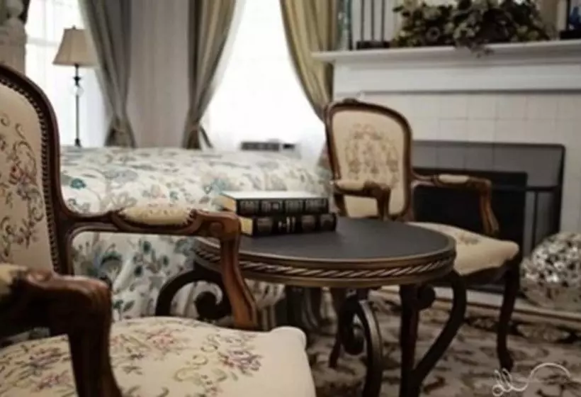 ホテル Michael's Mansion