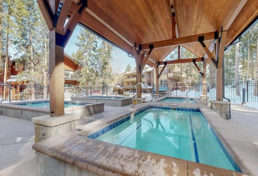 فندق Mountainwood 303