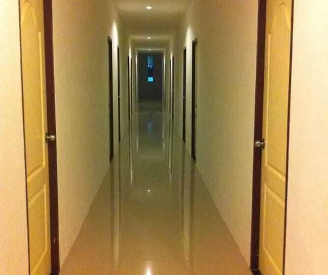 Hotelli Phuthara Mansion