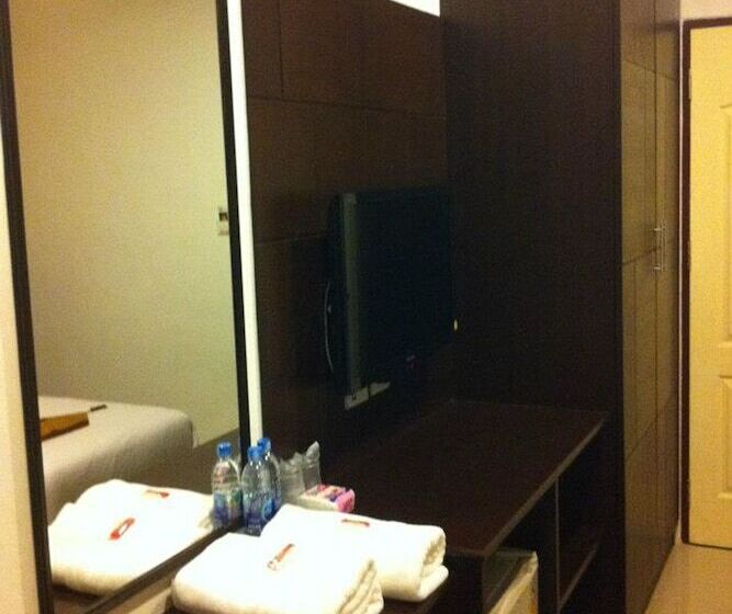 호텔 Phuthara Mansion