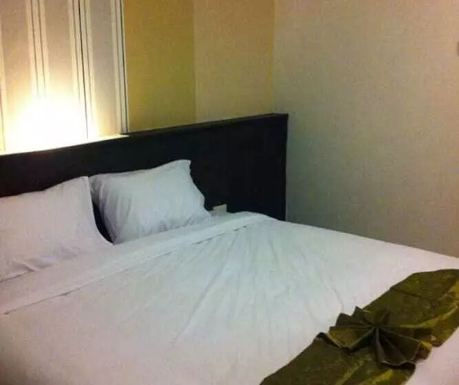 Hotelli Phuthara Mansion